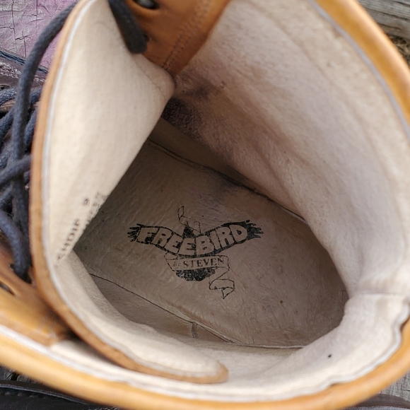 ⛔SOLD⛔FREEBIRD BY STEVEN Charlie Boot - Picture 10 of 11